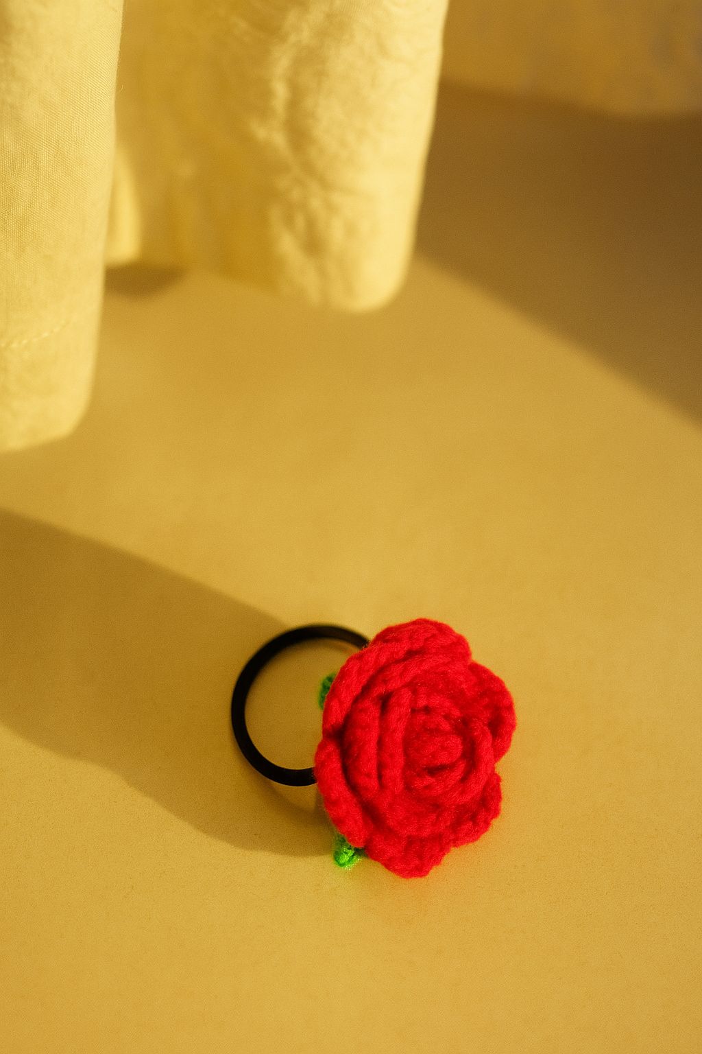 Rose hair tie